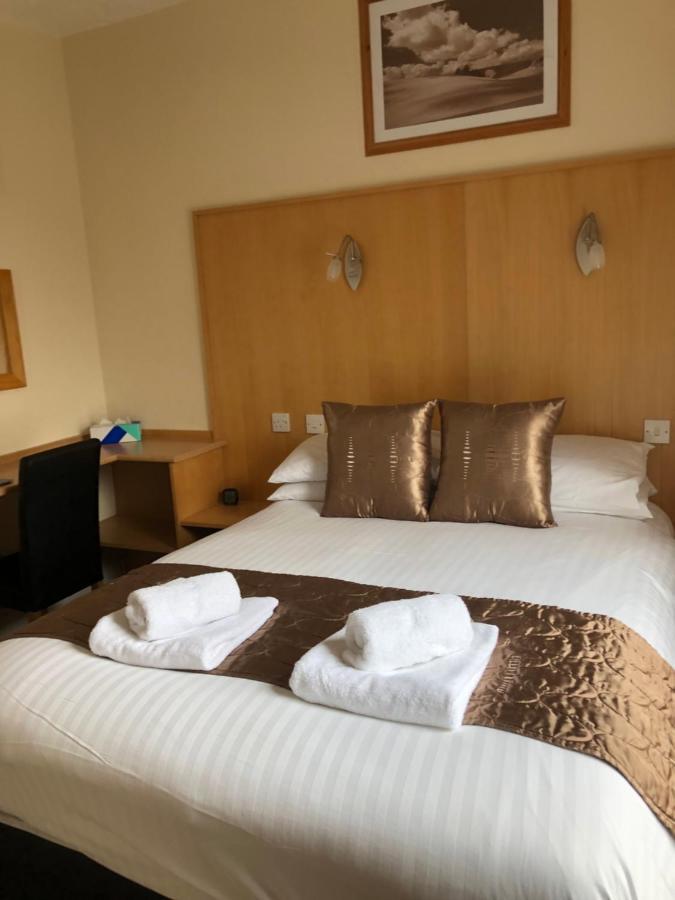Spindrift Guest House - Adults Only เกรทยาร์มัธ ภายนอก รูปภาพ