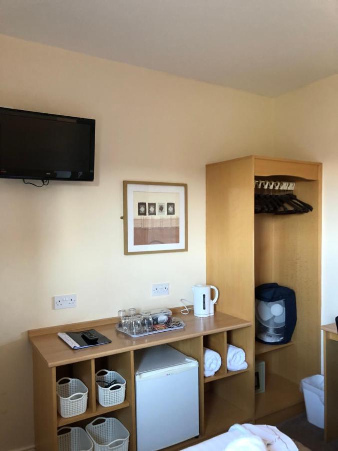 Spindrift Guest House - Adults Only เกรทยาร์มัธ ภายนอก รูปภาพ