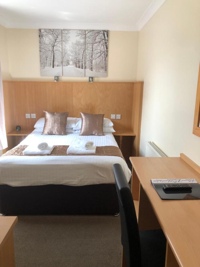 Spindrift Guest House - Adults Only เกรทยาร์มัธ ภายนอก รูปภาพ